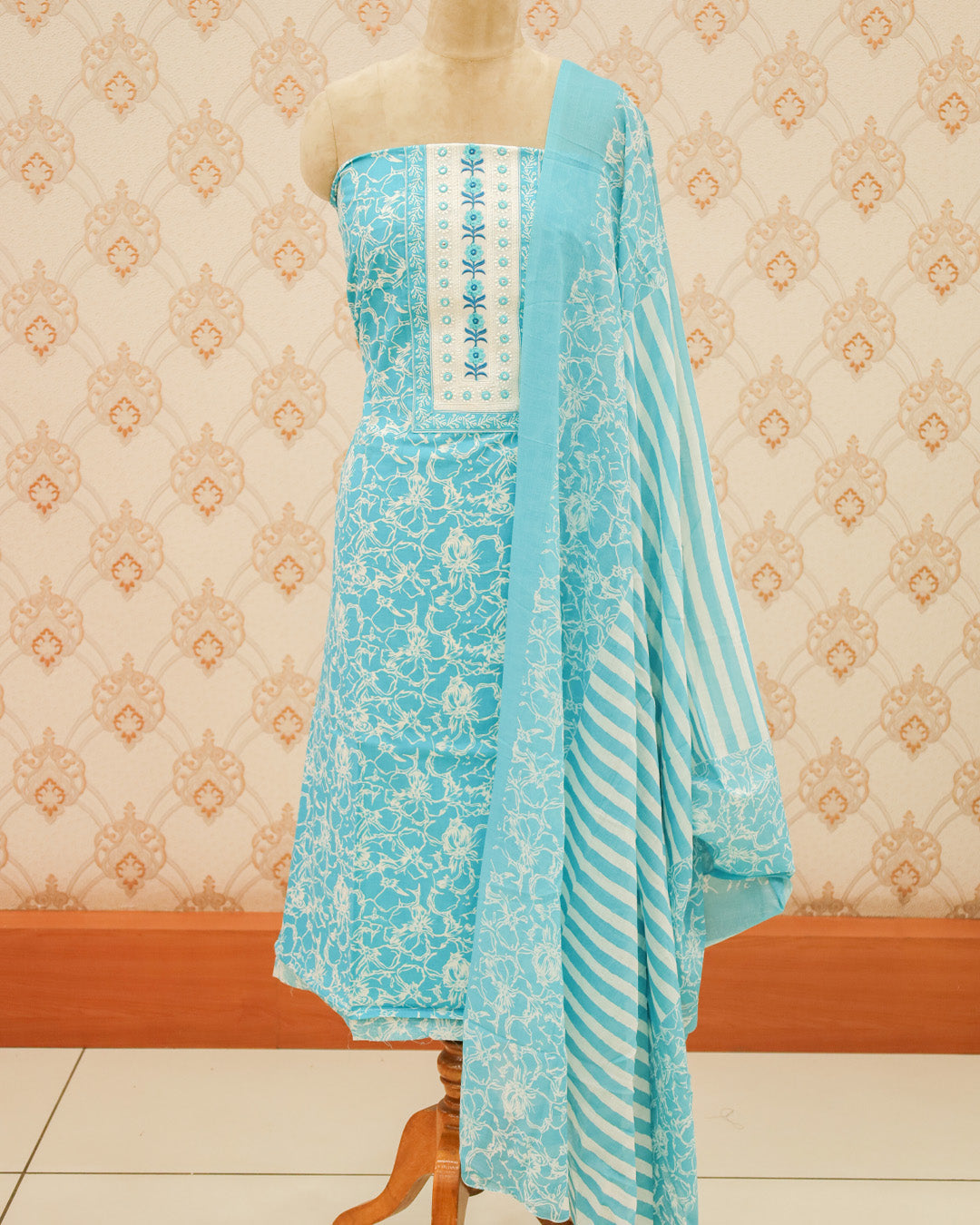 Women's Cotton Salwar Suit 1179