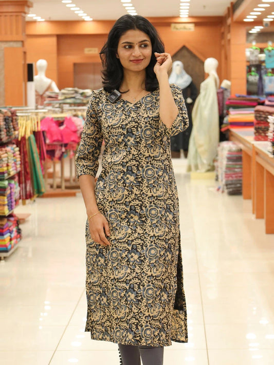 Women's Kalamkari Print Kurti - 1124